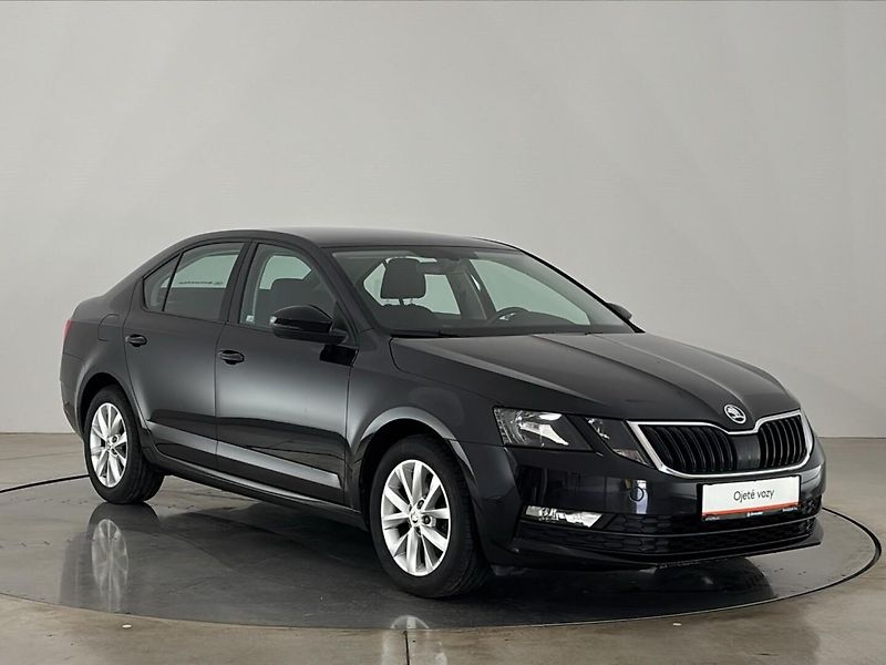 Škoda Octavia Ambition - fotka 14 z 28