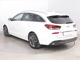 Hyundai i30 (2023) Style 1.5 T-GDI MHEV, ČR,1.maj - náhled 3