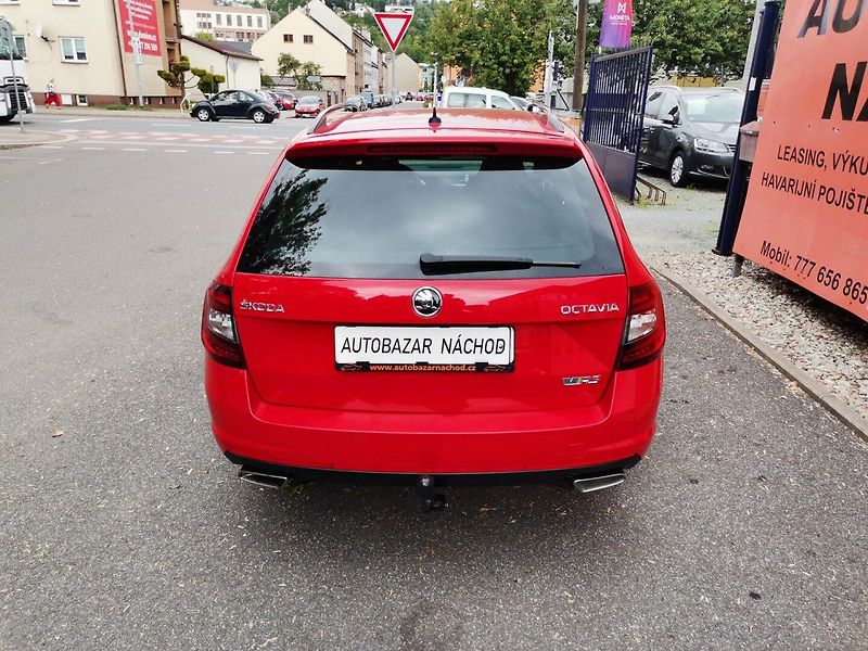 Škoda Octavia (2018) 2.0TDi 135ke RS Challenge DSG - fotka 4 z 32