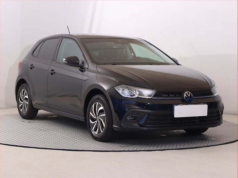 Volkswagen Polo (2025) 1.0 TSI - fotka 1 z 22