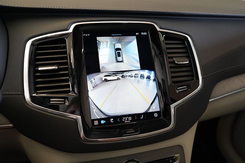 Volvo XC90 B5 PLUS AWD, Vzduch, Ventilace - fotka 24 z 47
