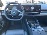 BMW Řada 5 530e xDrive HuD Venti DAPro - náhled 13