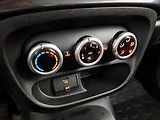 Fiat 500L (2013) 1.4 16V, Tempomat - náhled 15