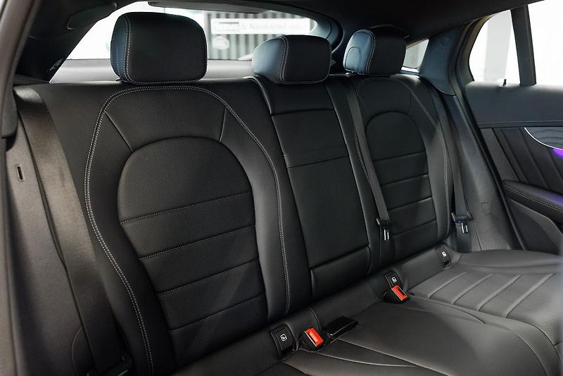 Mercedes-Benz GLC (2023) GLC 220d 4Matic AMG Line - fotka 26 z 35