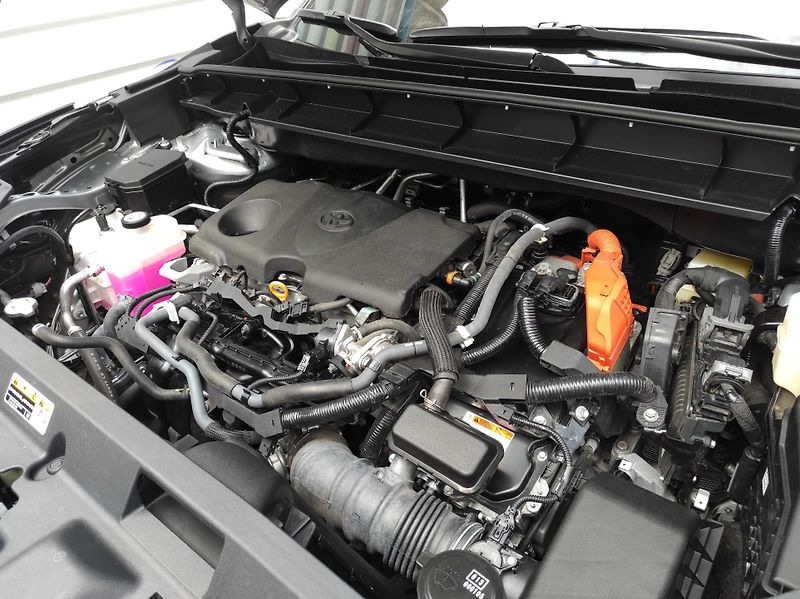 Toyota Highlander 2.5e-CVT HEV 7míst, AWD - fotka 44 z 59