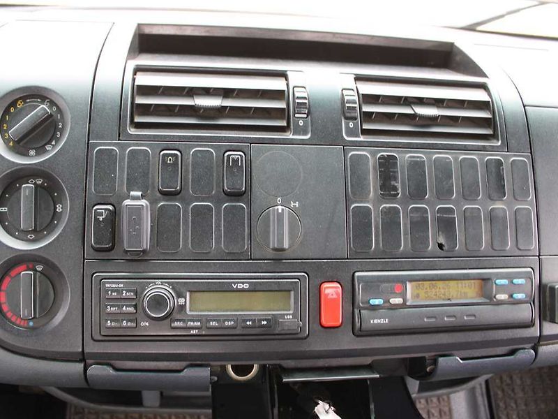 Mercedes-Benz Atego 815, EURO 3, NAVIJÁK, MOŽNOST - fotka 13 z 20