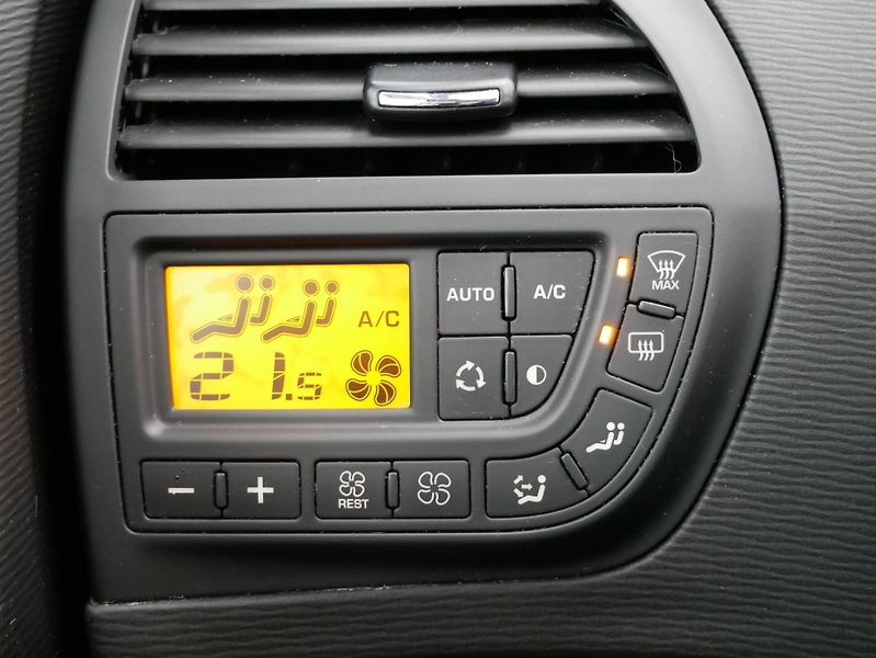 Citroën C4 Picasso - fotka 20 z 25