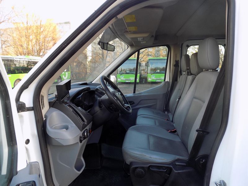 Ford Transit (2017) 2,0 96KW 7MÍST SKLÁPĚČ  - fotka 17 z 47