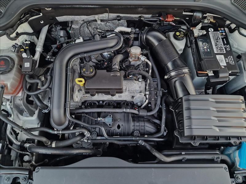 Škoda Octavia 1.0TSI 81kW Style Combi,1.Maj - fotka 44 z 50