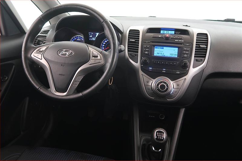 Hyundai ix20 (2012) 1.6 CVVT - fotka 7 z 15
