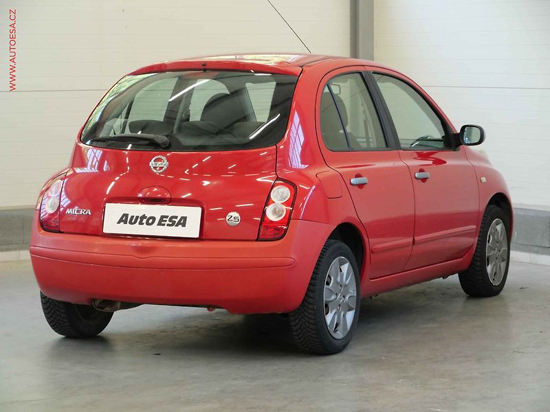 Nissan Micra (2009) 1.2i, Klima - fotka 4 z 18