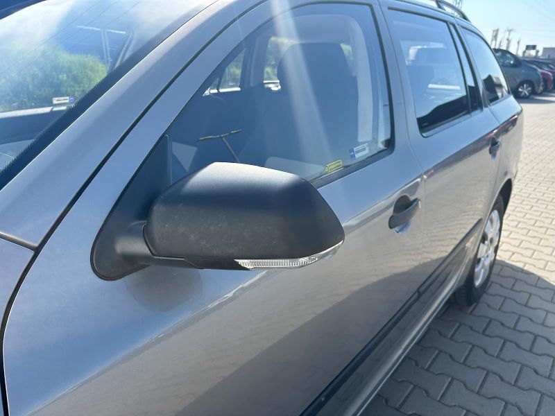Škoda Octavia 1.9 TDI / 77 kW - fotka 24 z 25