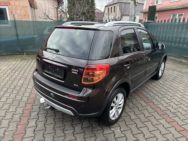 Suzuki SX4 1,6 4x4 STYLE TAŽNÉ - fotka 3 z 22