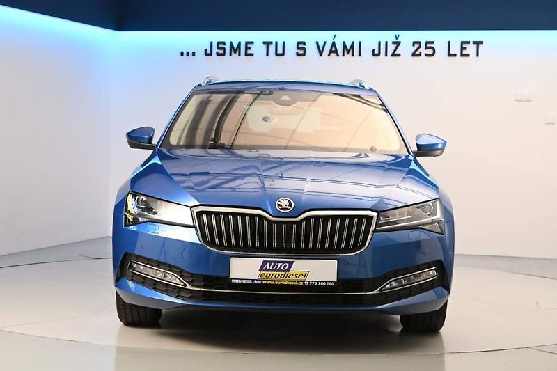 Škoda Superb (2023) 2.0 DSG STYLE Matrix LED VIRTU - fotka 3 z 38