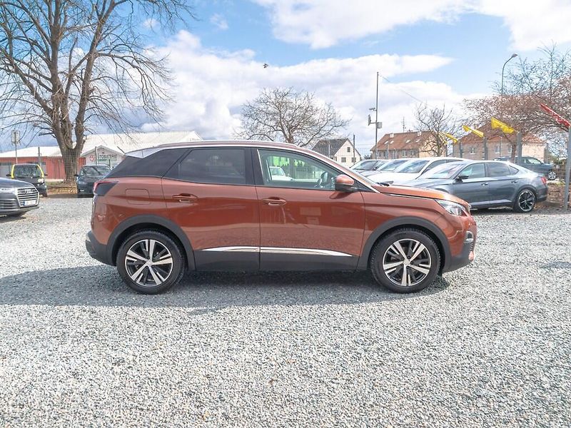 Peugeot 3008 (2018) ČR 1.6HDI 88KW – NAVIGACE - fotka 4 z 55