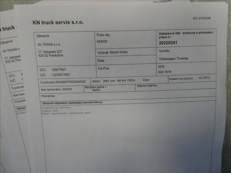 Volkswagen Touareg 3,0 TDi V6 180kW,2xkola,závěs - fotka 49 z 50