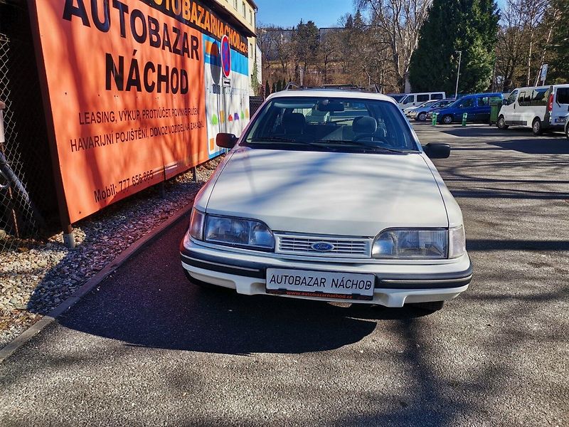 Ford Sierra (1991) 2.0i 74kw CLX Kombi - fotka 7 z 33