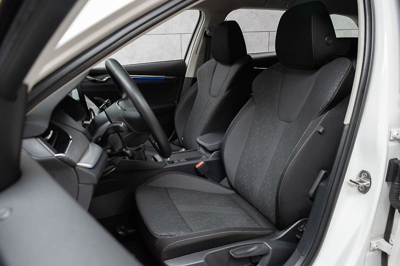 Škoda Octavia 1.5 TSI STYLE*ACC*DPH*ČR 1.MAJ - fotka 10 z 38