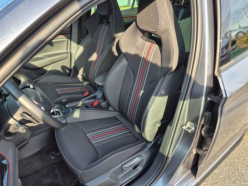Škoda Scala (2025) Monte Carlo 1.0 TSI 85 kW 7°DS - fotka 17 z 34