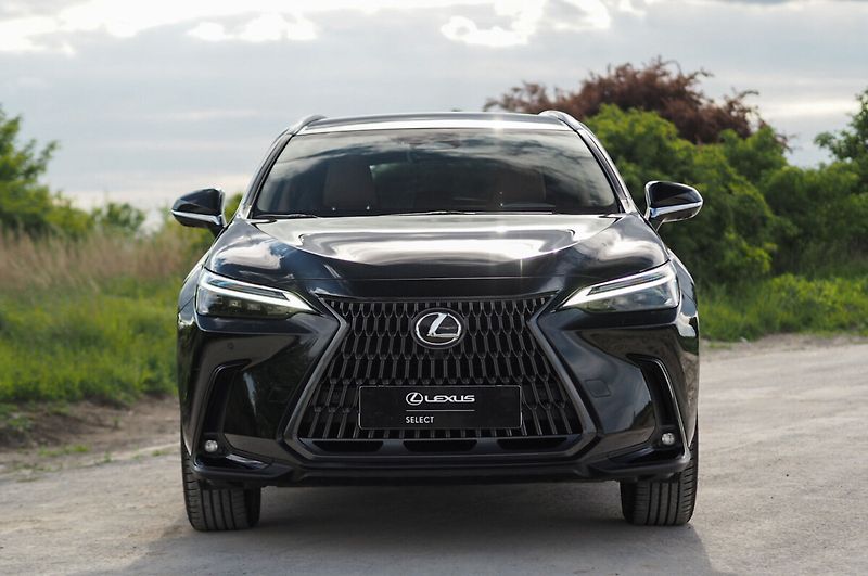 Lexus NX 450h plus 450H+ 2,5 PHEV PRESTIGE - fotka 5 z 25