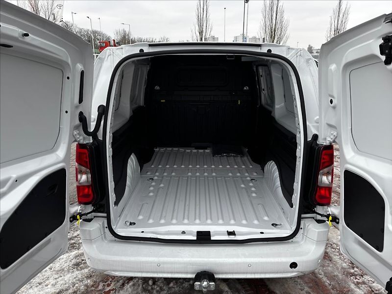 Toyota ProAce (2025) 1,5 Panel Van LWB Comfort 3S - fotka 9 z 10