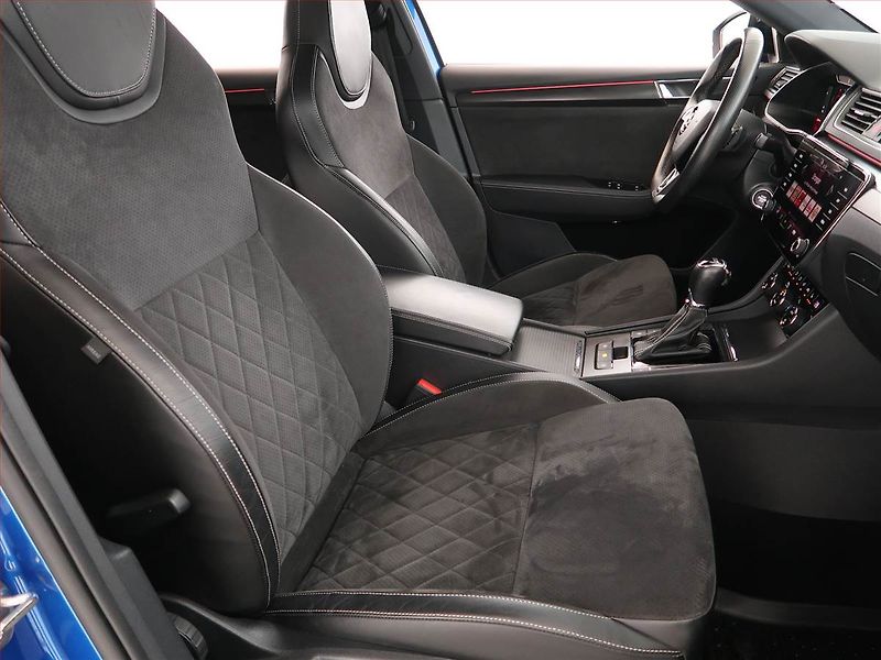 Škoda Superb (2020) Sportline iV 1.4 TSI PHEV - fotka 9 z 24