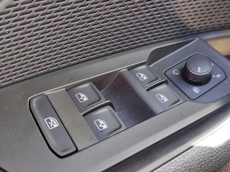 Škoda Octavia (2025) Selection Business 1,5 Tsi 110 - fotka 21 z 34