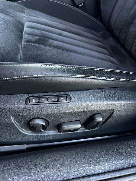 Škoda Superb 1.5TSI DSG Style 1.Maj DPH TZ - fotka 7 z 26