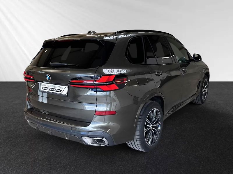 BMW X5 xDrive30d M-Sport DAProf. Inno - fotka 4 z 16