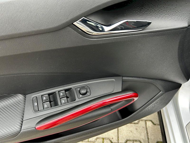 Škoda Fabia (2025) 1.5 TSI 110kW DSG Monte Carlo - fotka 24 z 35