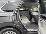 Volkswagen Touareg 3,0TDi 170kw 4x4 DSG TZ 19ALU - náhled 15