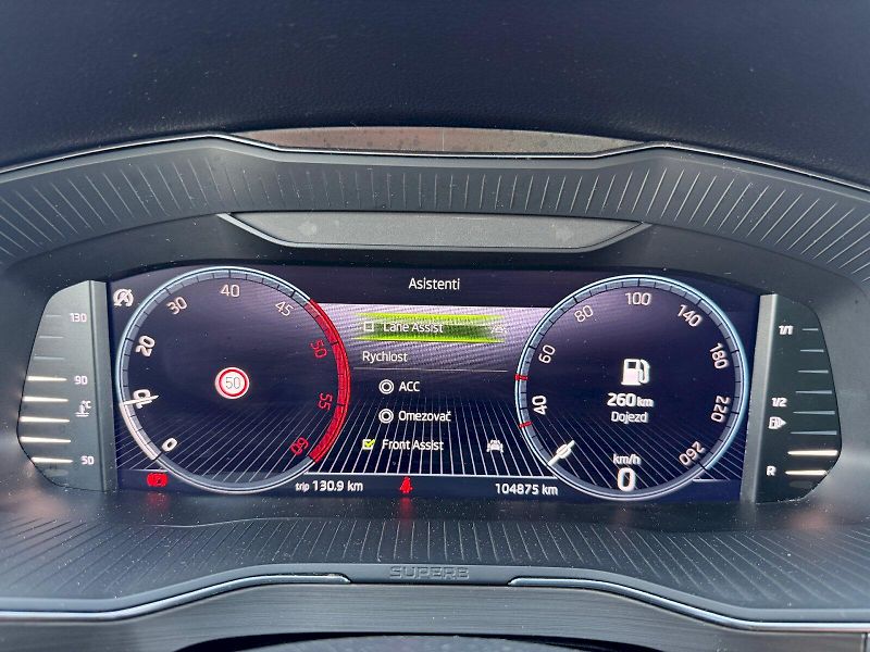 Škoda Superb (2023) 2.0 TDI 110kW Style Matrix Man - fotka 14 z 34