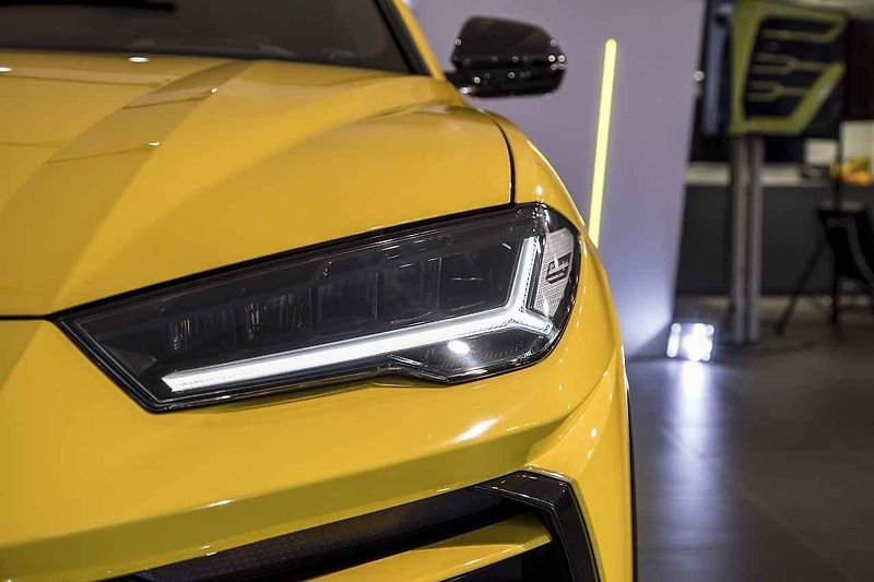 Lamborghini Urus.