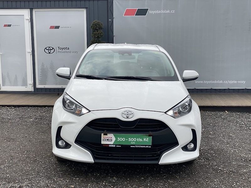 Toyota Yaris 1.5i, ČR-1m, Comfort, automat - fotka 3 z 29