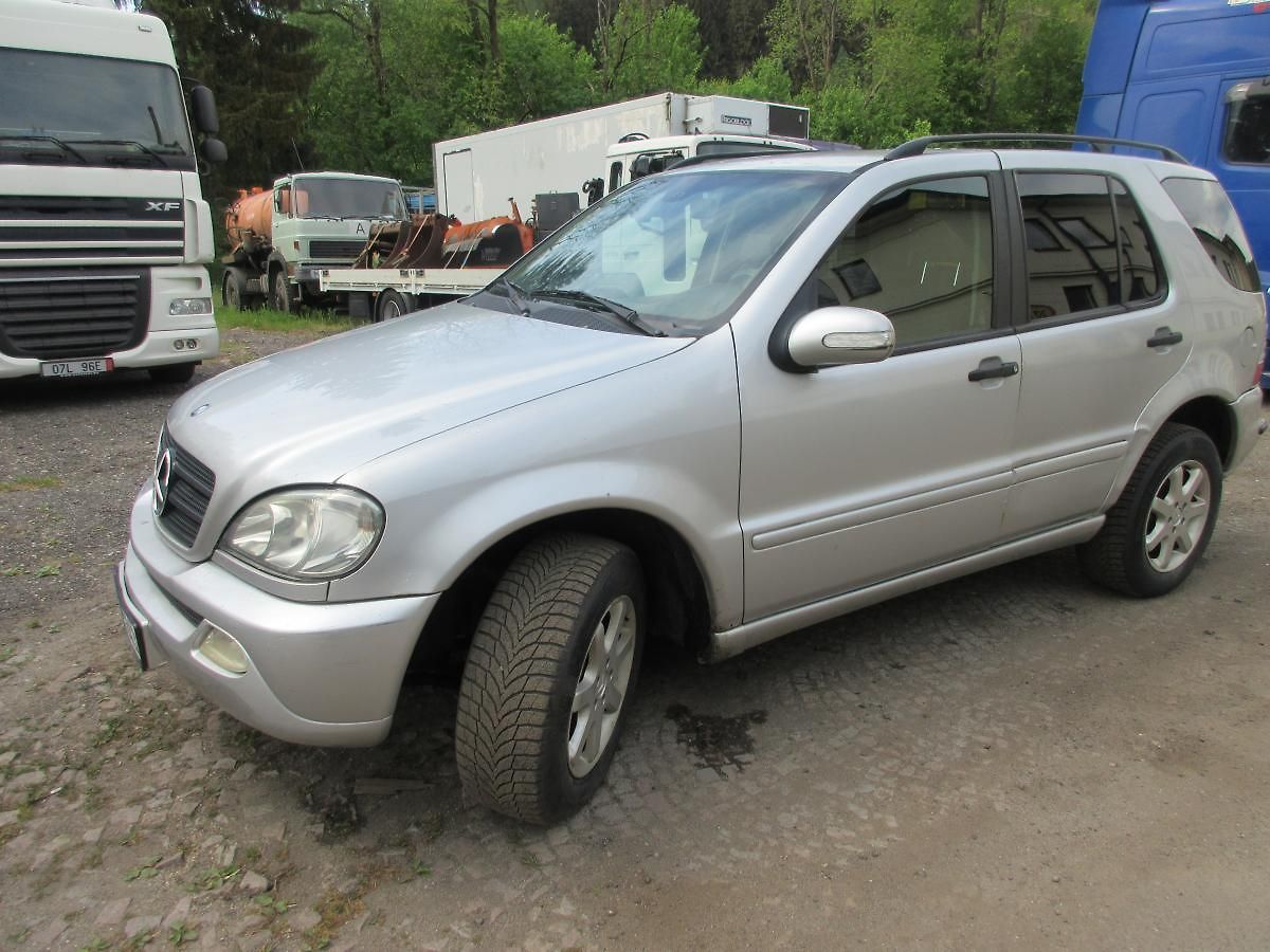Mercedes-Benz Třídy M ML 270 KLIMA AUTOMAT