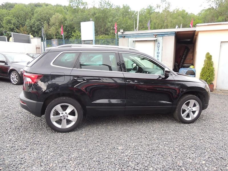 Škoda Karoq (2020) 1.5TSI,110KW,DSG,Style,1.majČR - fotka 4 z 47