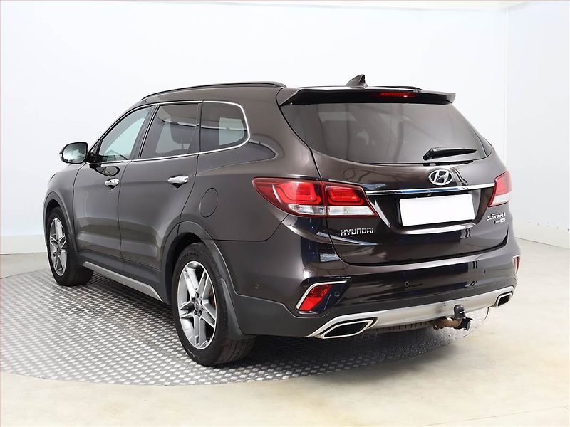 Hyundai Santa Fe (2016) 2.2 CRDi Blue, 4X4, Automat - fotka 4 z 21