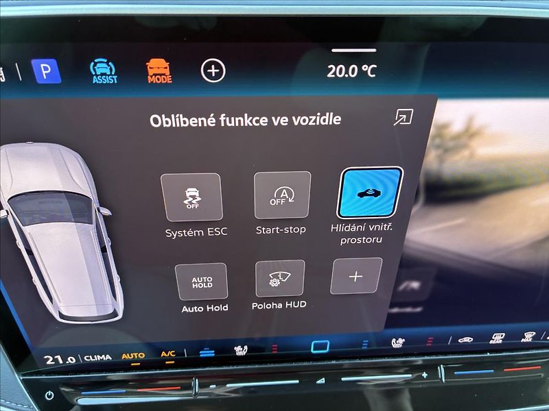 Volkswagen Passat 2,0 TDI IQ-LIGHT KAMERA 360 - fotka 28 z 33