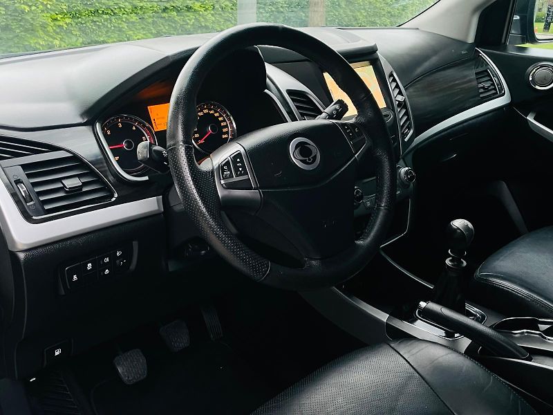 SsangYong Korando 2.2TD 4x4 MANUÁL 1.MAJ TAŽNÉ - fotka 29 z 50