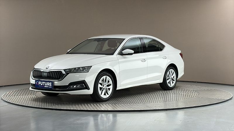 Škoda Octavia 2.0 TDI Style - fotka 1 z 25