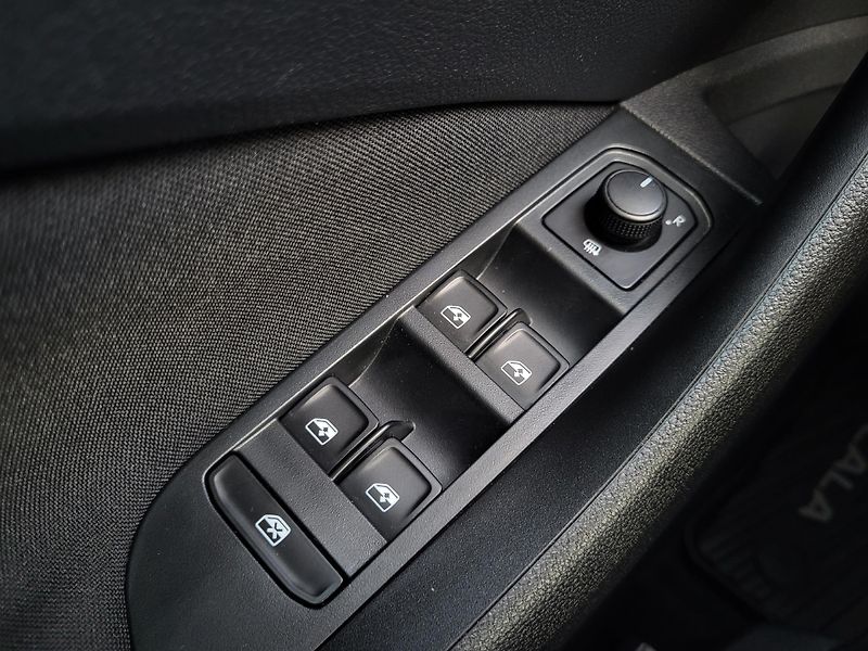 Škoda Scala 1.5 TSI 110kW AMBITION *ČR - fotka 21 z 46