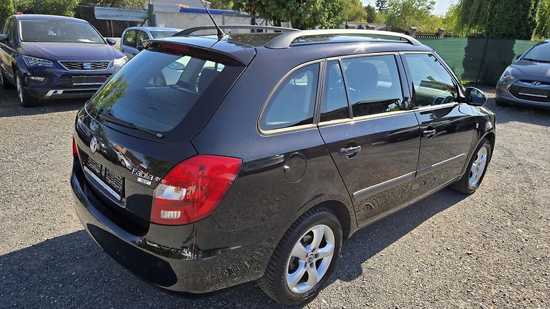 Škoda Fabia 1.4 16V STYLE EDITION 1MAJ. - fotka 9 z 32