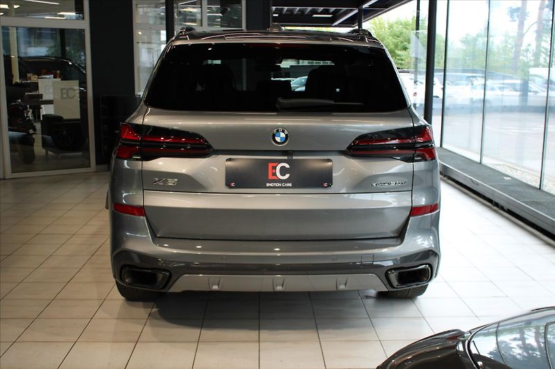 BMW X5 xDrive30d M Sport Pro DAProf/3 - fotka 5 z 34