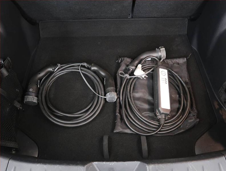 Nissan Leaf (2021) 40 kWh, SoH 91%, Automat - fotka 25 z 25