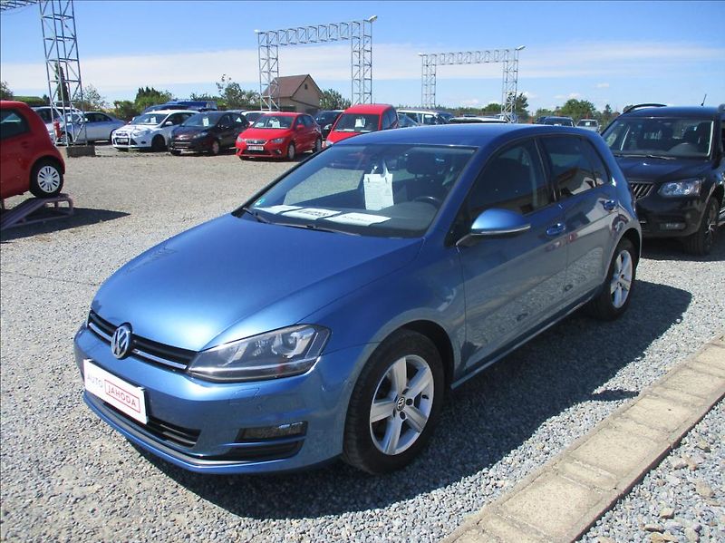 Volkswagen Golf 1,4 TSI,digiklima,xenon,s.kn. - fotka 3 z 41