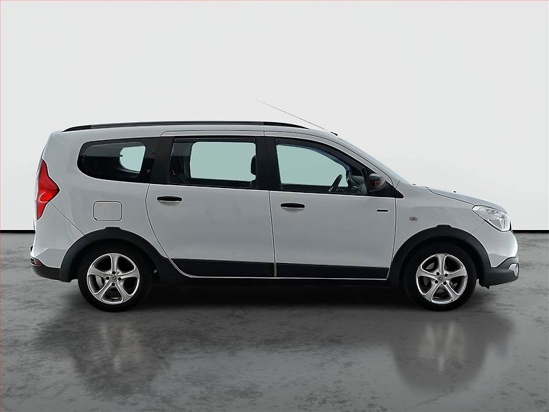 Dacia Lodgy (2019) 1.5 Blue dCi, 7 míst - fotka 6 z 17