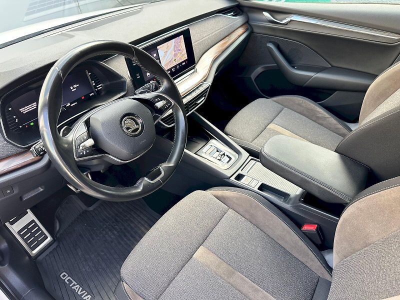 Škoda Octavia (2023) 2.0 TDI 147kW 4x4 DSG Scout Co - fotka 6 z 24
