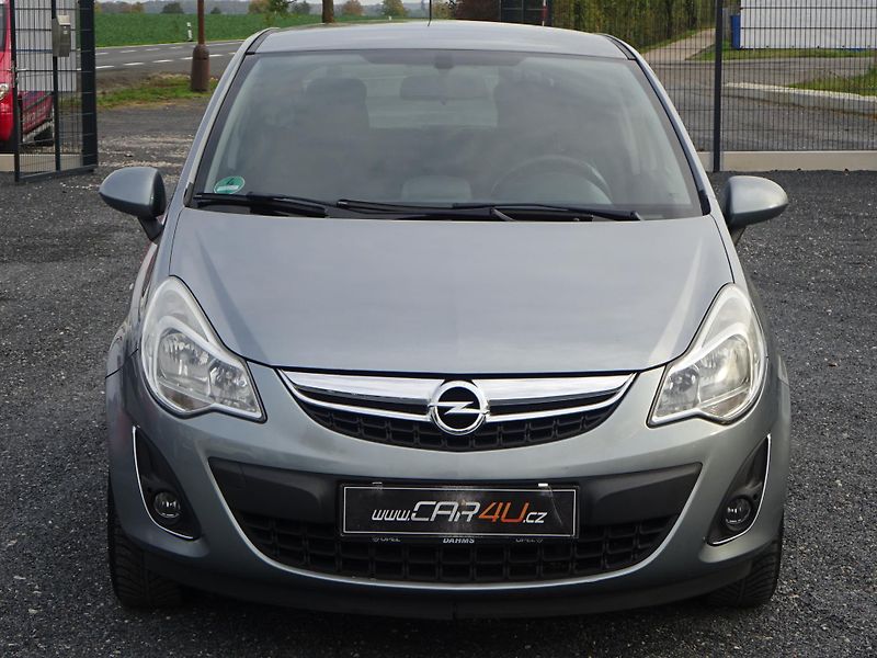 Opel Corsa 1.4i 74kW AUTOMAT SERVISKA - fotka 2 z 26