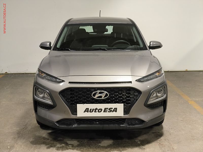 Hyundai Kona (2018) 1.0 T-GDi, LED, AC - fotka 2 z 17