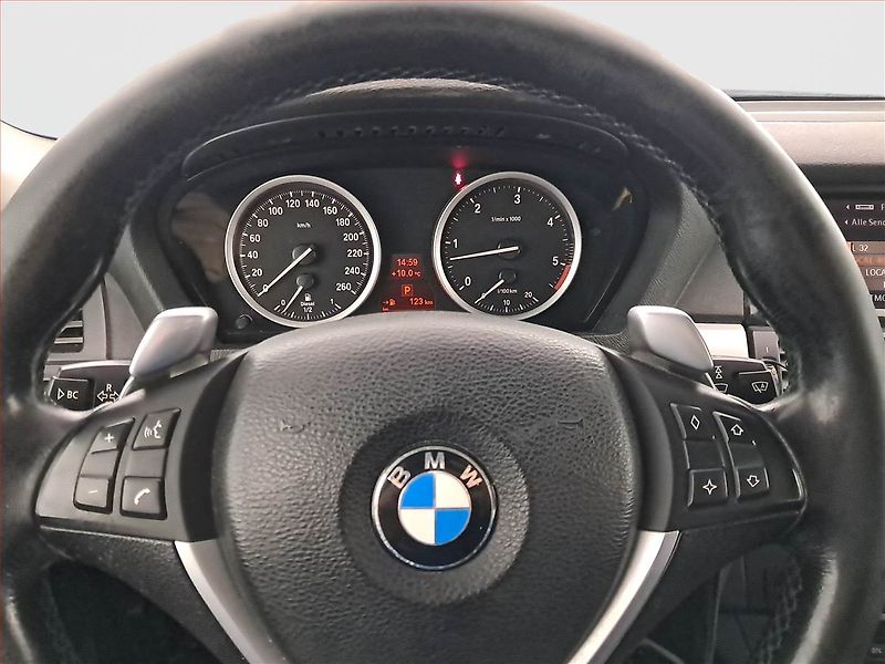 BMW X6 (2008) xDrive30d, 4X4, Automat, Navi - fotka 16 z 16